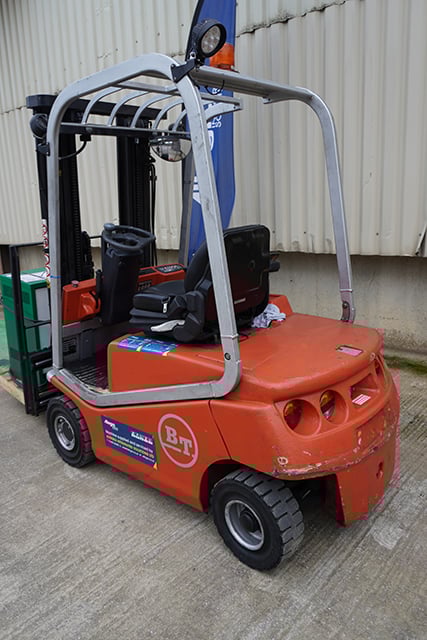 2005 TCM CE264075 Electric Counterbalance