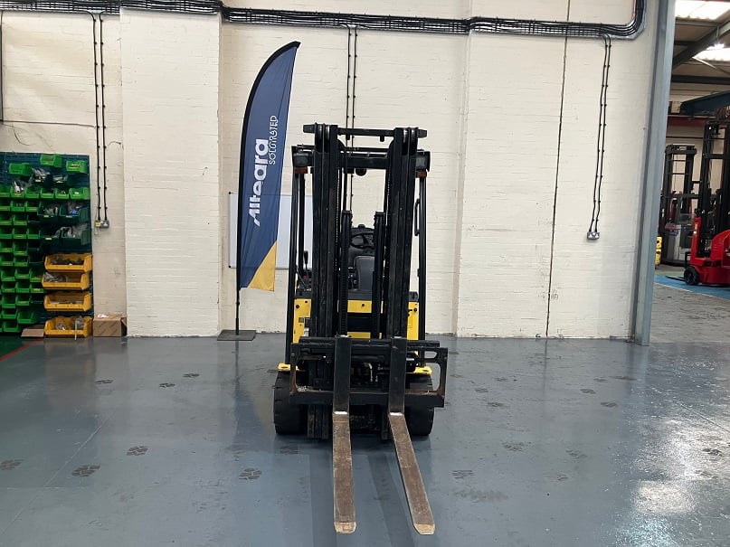 Hyundai 25L-7A Electric Counterbalance