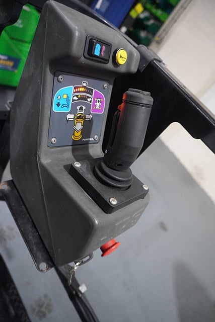  JLG 20MVL Order Picker