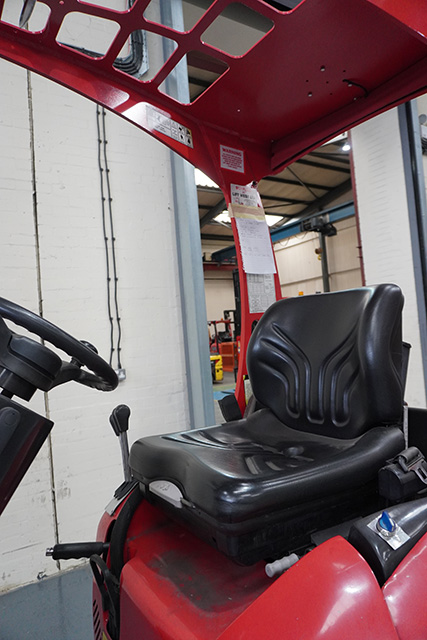 Flexi AC 1000 Articulated Forklift