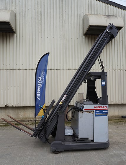 Nissan UHS141DTFVXF906 Reach Truck 6464