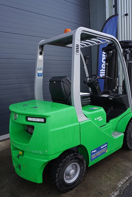 Cesab M325DV Diesel Counterbalance